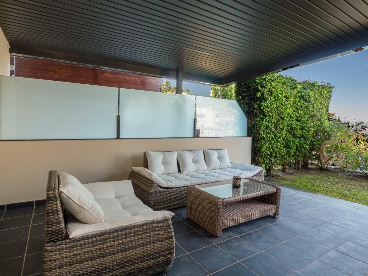 Amazing Two Bedroom Apartment In Los Flamingos, Marbella Estepona Exterior foto